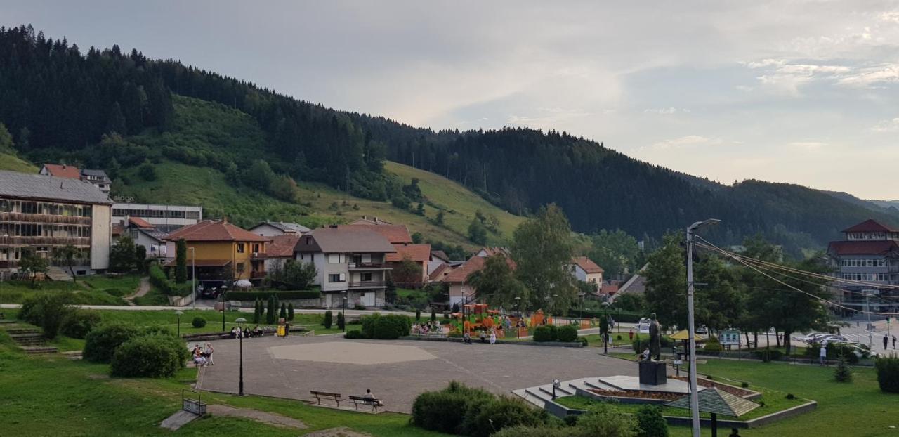 Vila Zlatar Bed and Breakfast Nova Varoš Exteriör bild